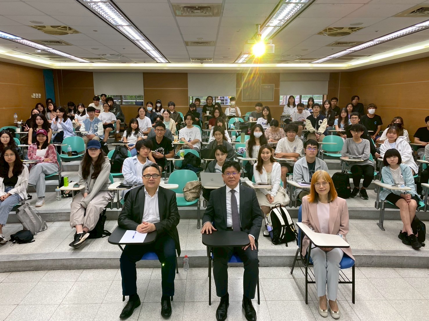 114/04/30 看歐盟的戰略與防務自主